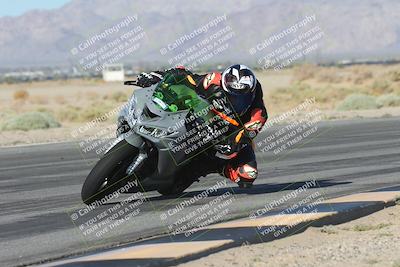 media/Sep-20-2025-Race Pace (Sat) [[d4e1b33f4d]]/Verified/Turn 4 Inside (820am)/